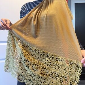 Elegant Lace Jersey Hijab